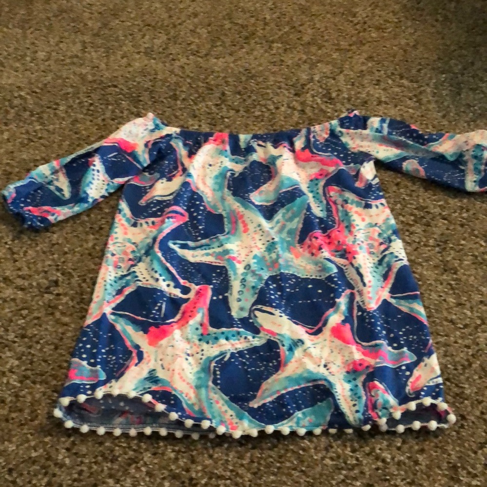 Adorable off the shoulder Lilly Pulitzer dress